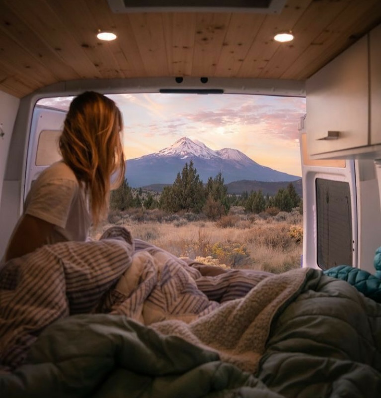 Een caravan verhuren: een winstgevende oplossing voor voertuigbezitters om meer te verdienen