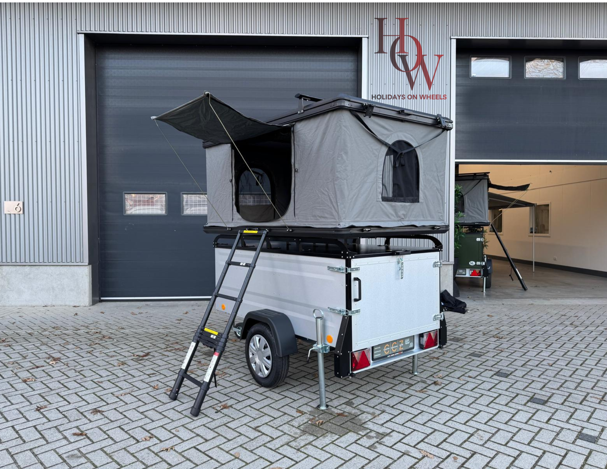 Daktent trailer met Böckmann daktent | HOW campersverhuur 