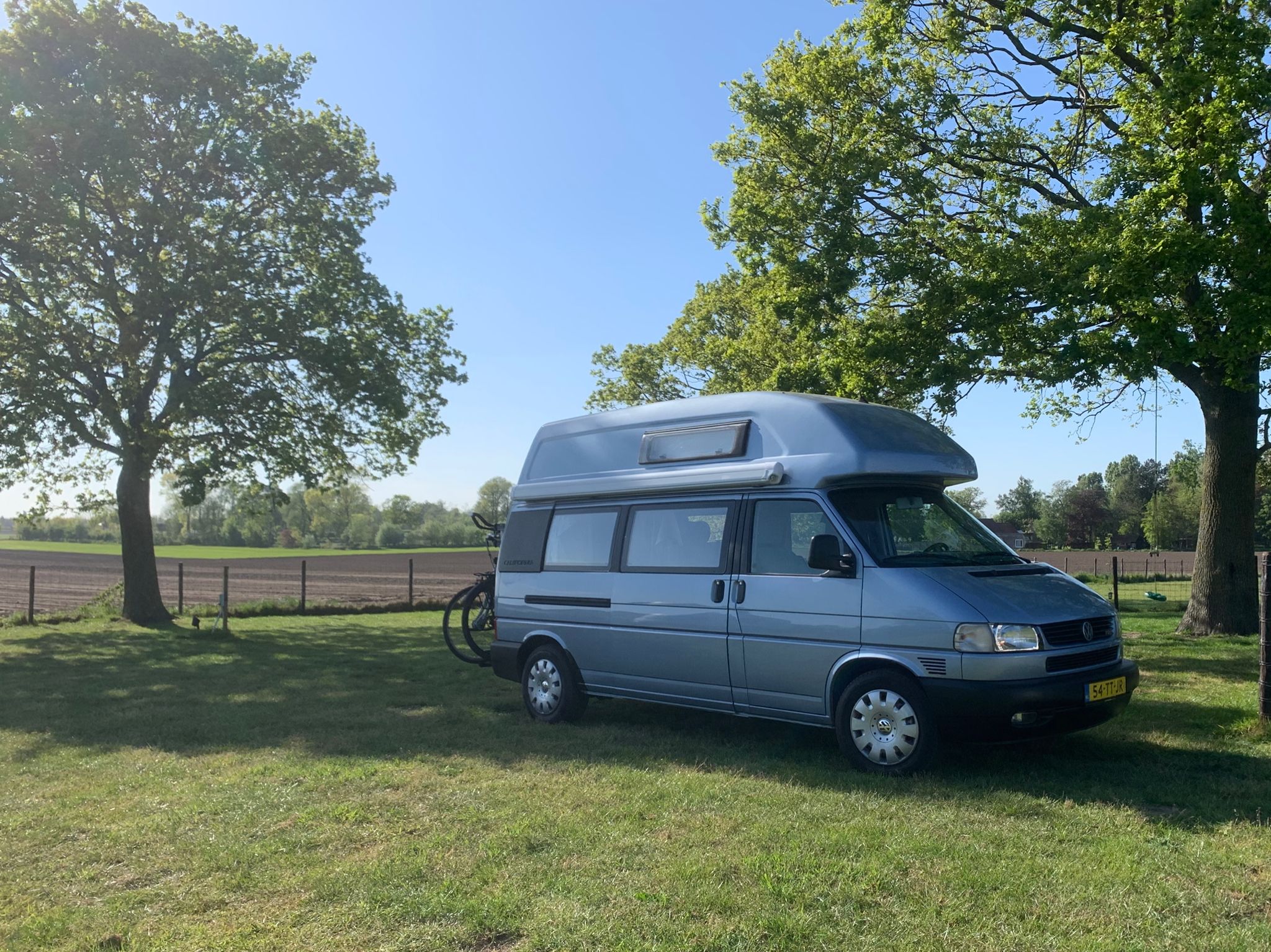 Volkswagen T4 California Exclusive campersverhuur 
