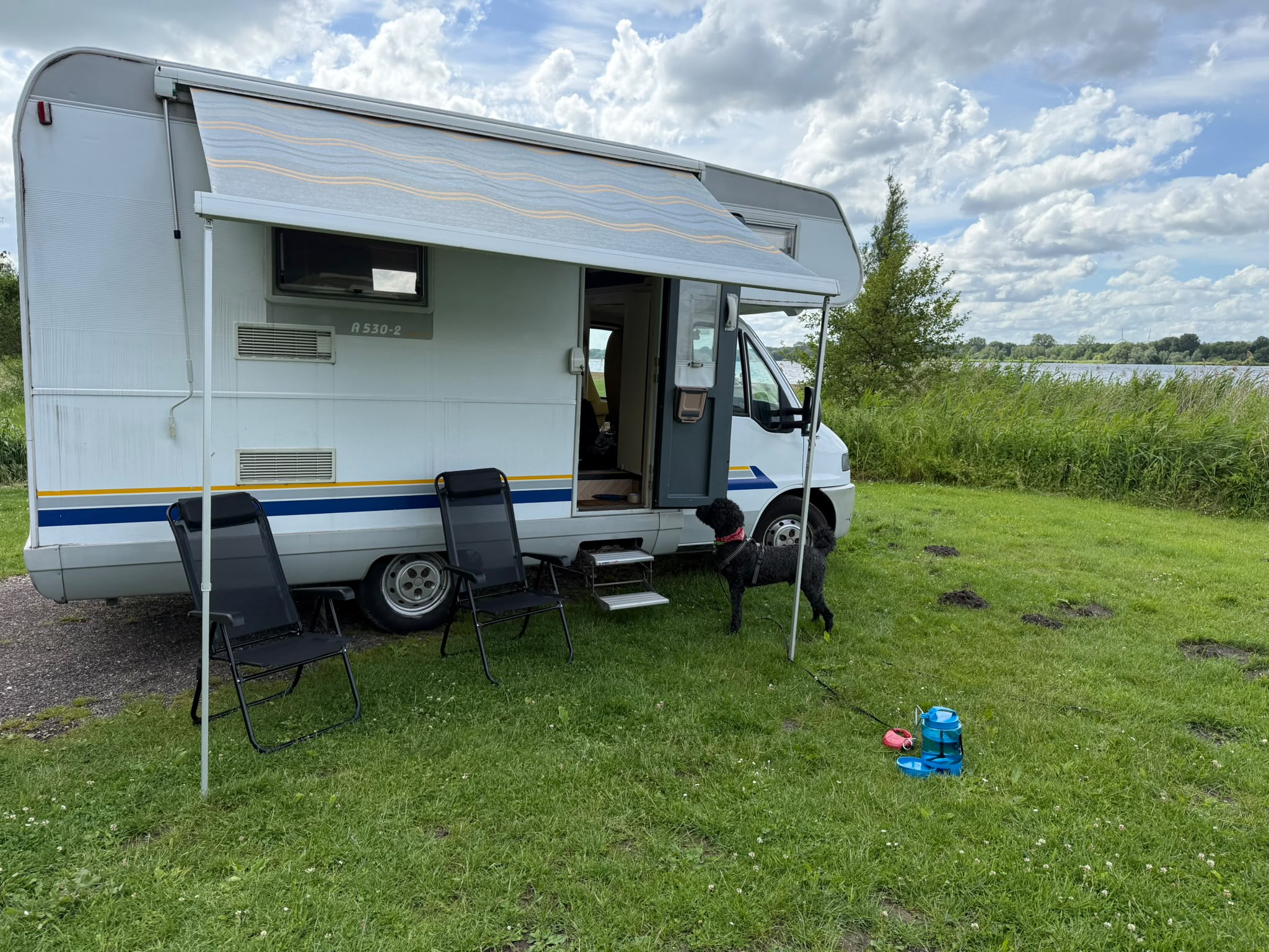 Burnster Euromobil Fiat Ducato Alkoof campersverhuur 